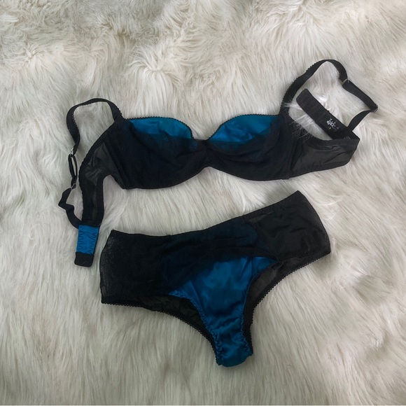 TEAL Lascivious bra and panty set - Picture 2 of 7